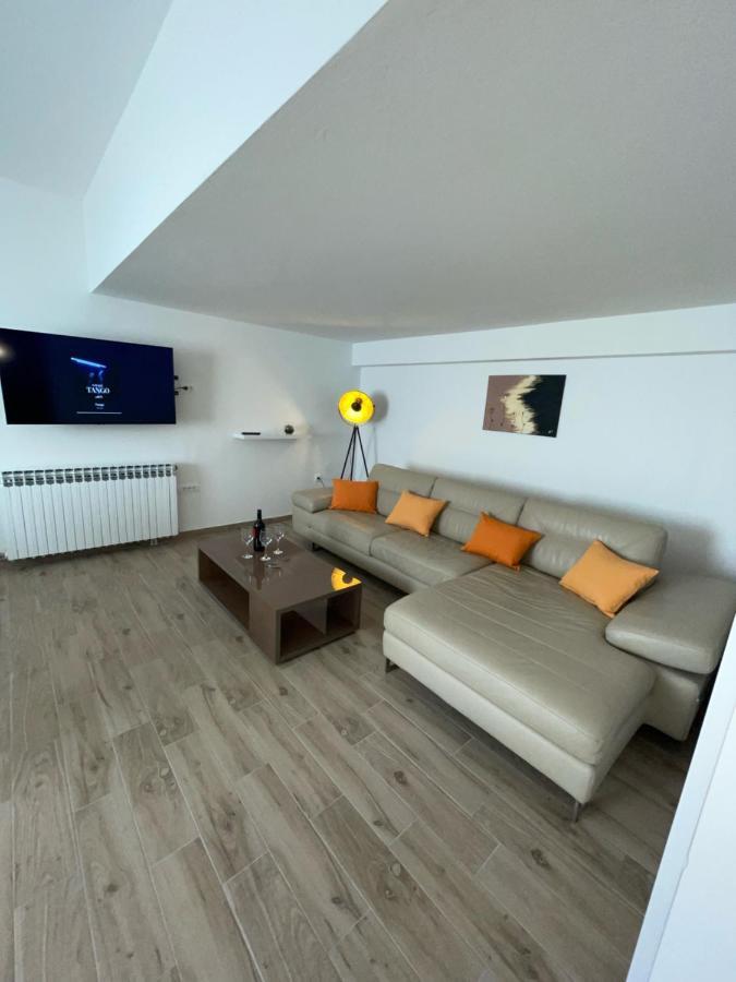 Apartman Varea Ližnjan Eksteriør bilde