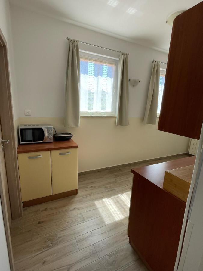 Apartman Varea Ližnjan Eksteriør bilde